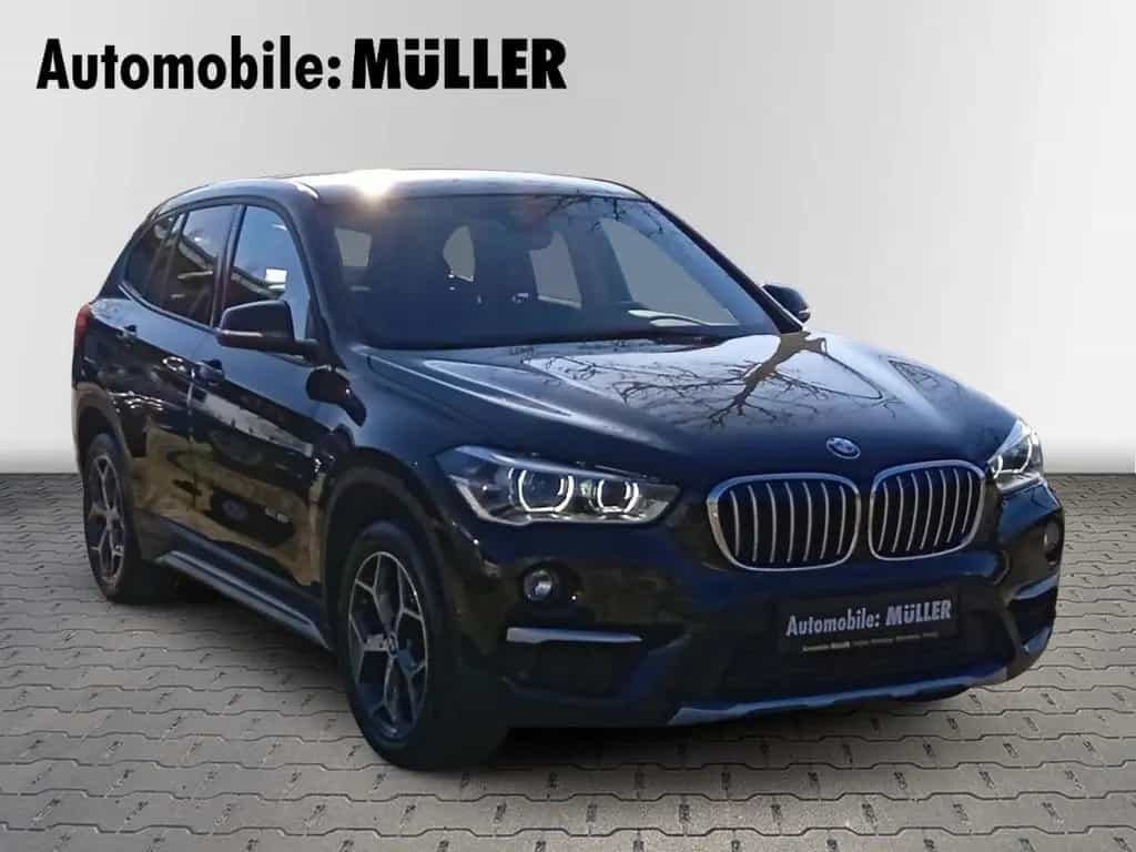 BMW X1 xDrive 20i X-Line*Aut.*AHK*Parkassi.*LED*Sitz 03/2017-photo-8
