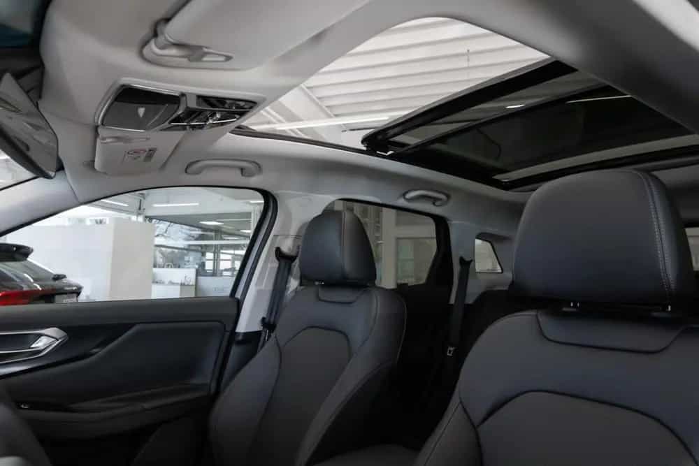 BAIC Beijing X75 X75 Klimaauto.  Pano USB Keyles DAB.. null-photo-17