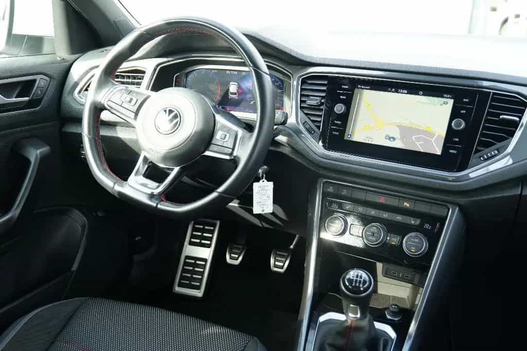 Volkswagen T-Roc Sport 1.5 TSI 150PS 6-GANG AHK+KAMERA+ACC 12/2021-photo-3