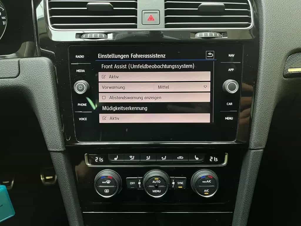 Volkswagen Golf VARIANT UNITED 1.0TSI KLIMA+CARPLAY+SITZHZ 07/2020-photo-15