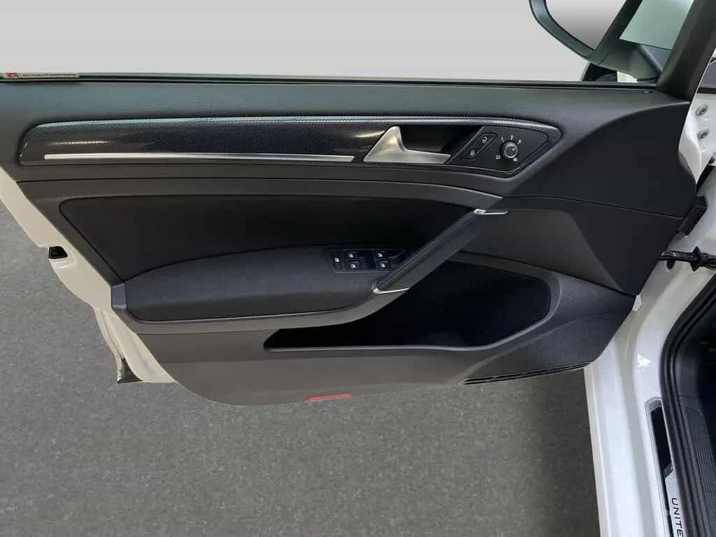 Volkswagen Golf VARIANT UNITED 1.0TSI KLIMA+CARPLAY+SITZHZ 07/2020-photo-21