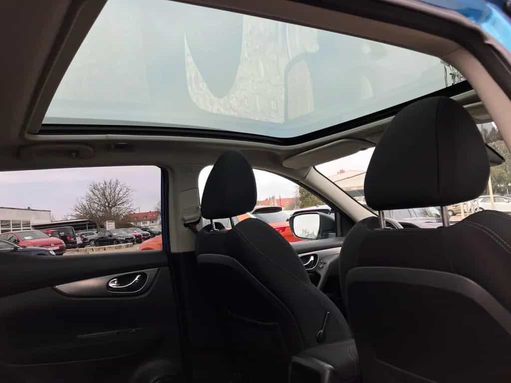 Nissan Qashqai 1.6TSI LED.NAV.PANO.AMBIENTE.KAM.LaneA.S 06/2018-photo-29
