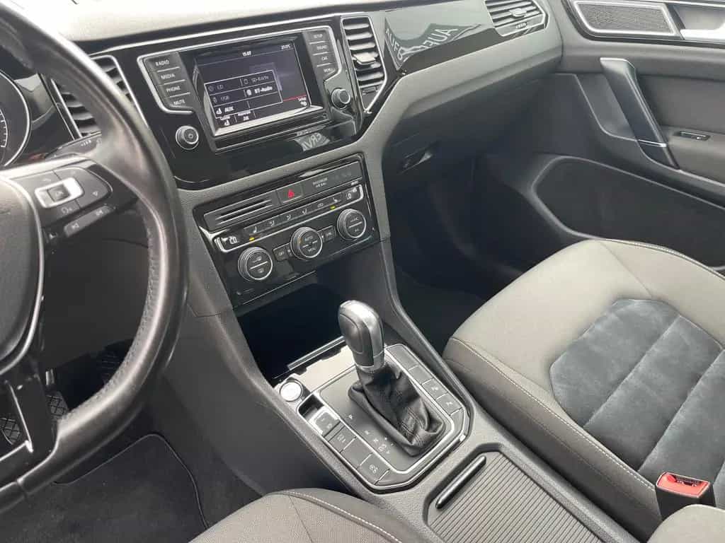 Volkswagen Golf Sportsvan VII Highline DSG Kamera AHK SHZ 05/2014-photo-10