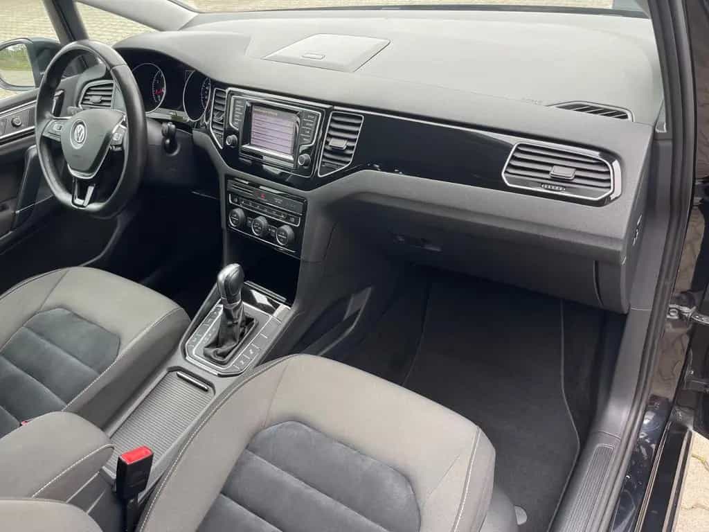 Volkswagen Golf Sportsvan VII Highline DSG Kamera AHK SHZ 05/2014-photo-18