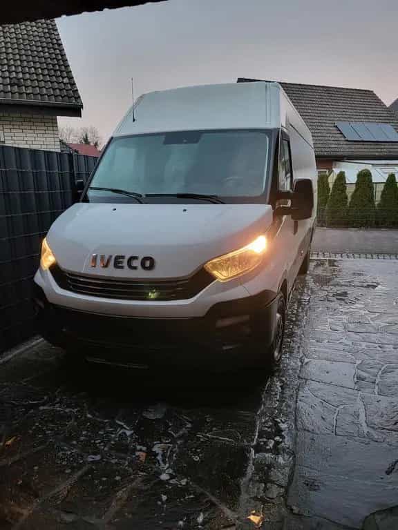 Iveco Daily 35 S 16 08/2020-photo-0