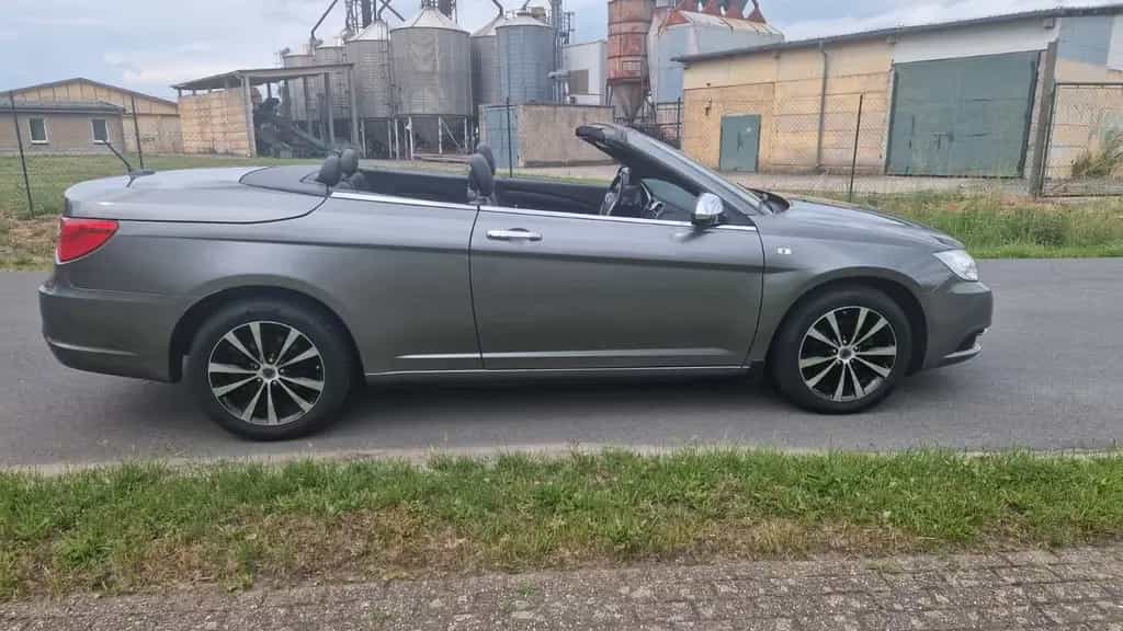 Lancia Flavia 2.4 Leder Boston AutoPlatinum nur 68 Tkm 06/2012-photo-6