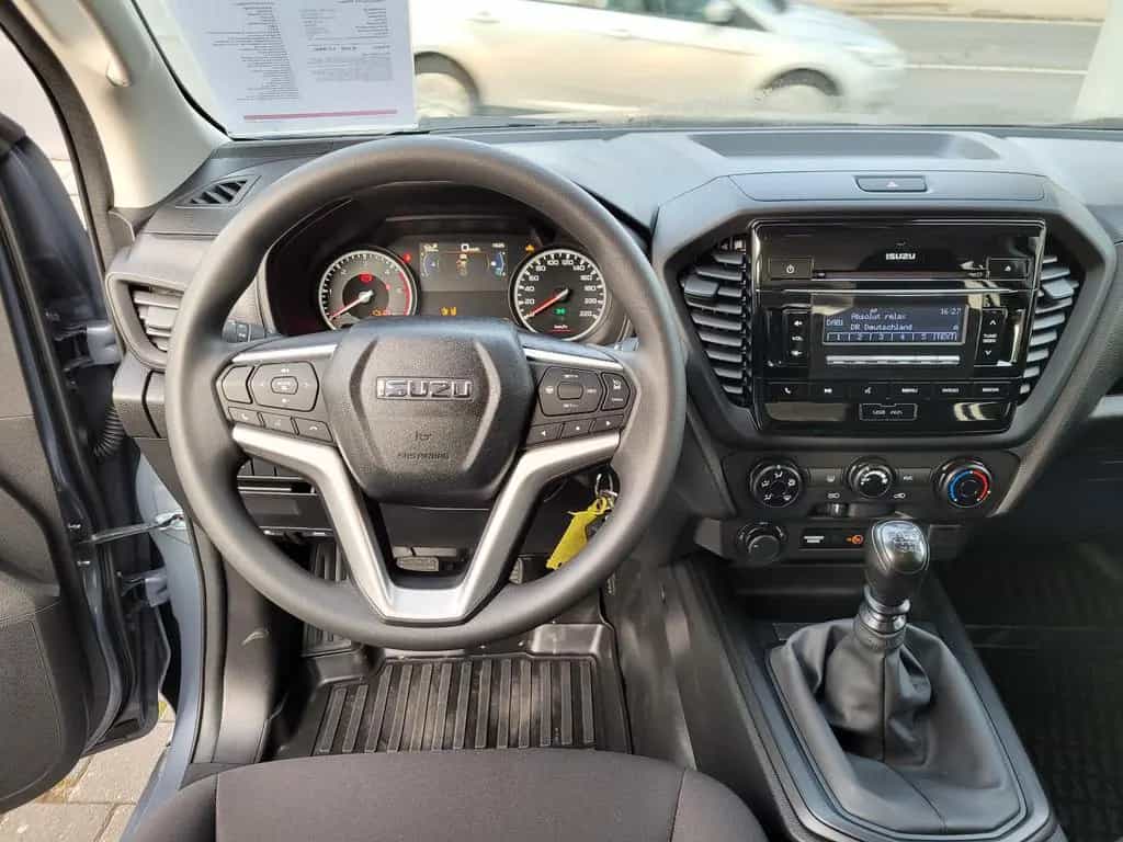 Isuzu D-Max Double Cab 4WD L*MountainTop* 06/2024-photo-7