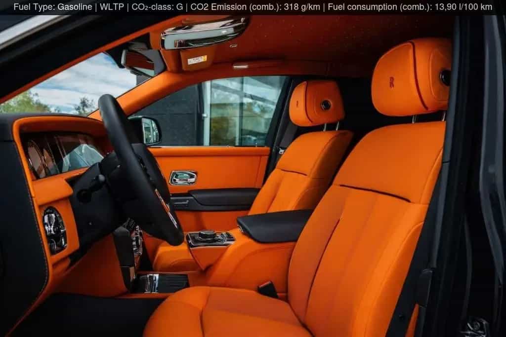 Rolls-Royce Phantom EWB+4-SEATS+BESPOKE+SHOOTING STAR+FOOT R null-photo-8