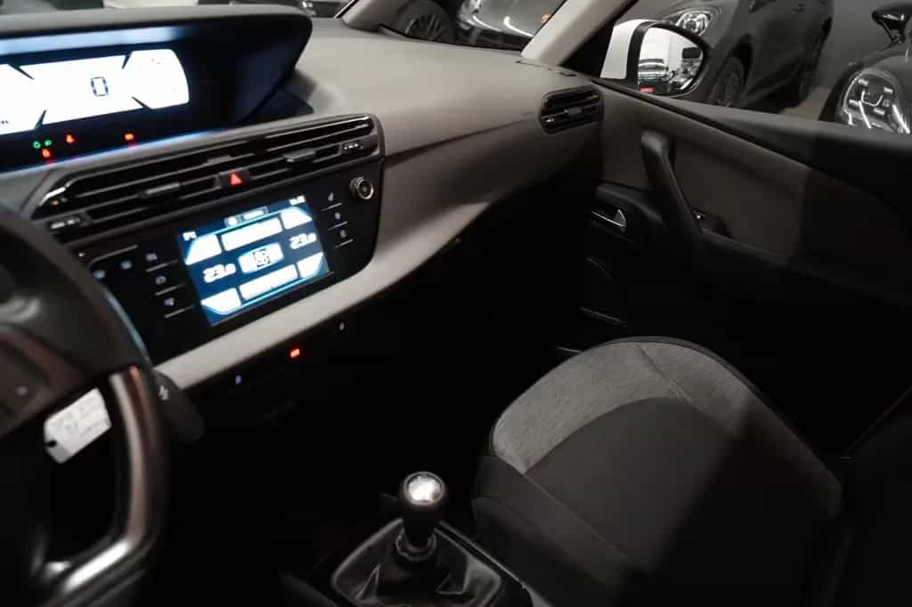 Citroën Grand C4 Picasso / SpaceTourer Grand C4 Picasso 1.Hand*7Sitzer*Scheckheft* 11/2015-photo-29