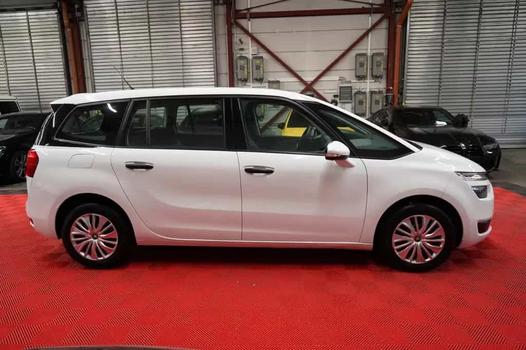 Citroën Grand C4 Picasso / SpaceTourer Grand C4 Picasso 1.Hand*7Sitzer*Scheckheft* 11/2015-photo-6