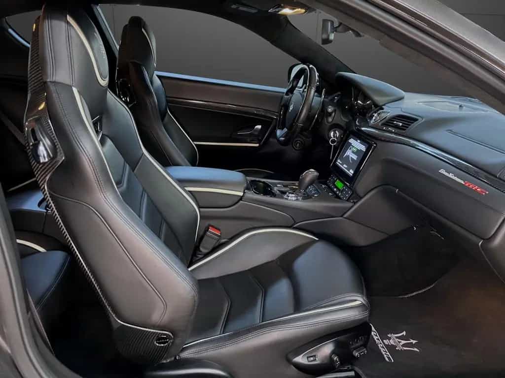 Maserati Granturismo MC 08/2020-photo-15