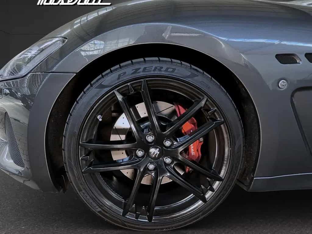 Maserati Granturismo MC 08/2020-photo-19