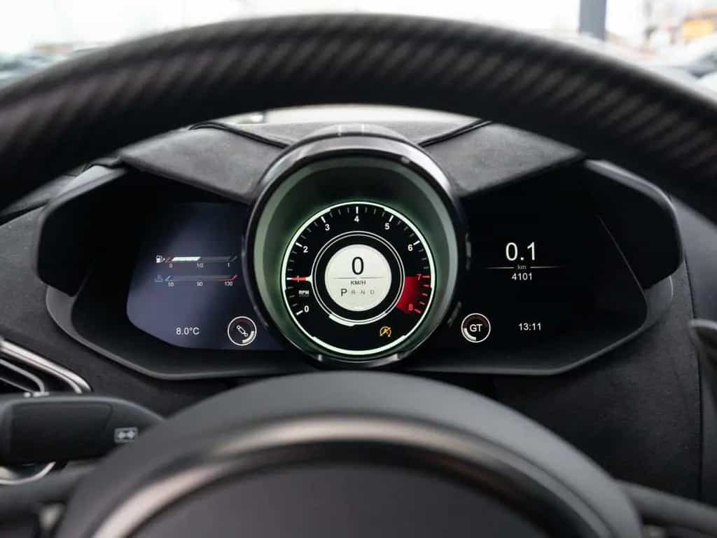 Aston Martin DBS 770 Ultimate 02/2024-photo-5