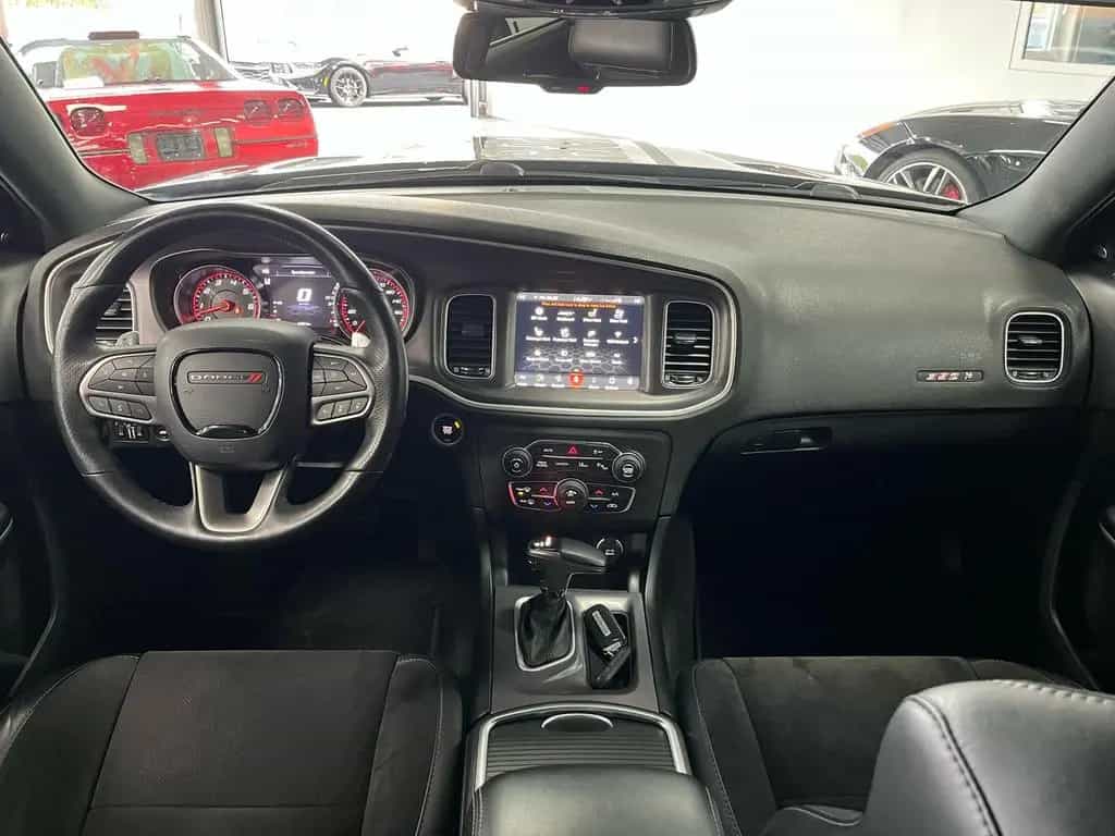 Dodge Charger 6,4l V8 ScatPack/ ACC/ Widebody/ Apple/ 07/2022-photo-12