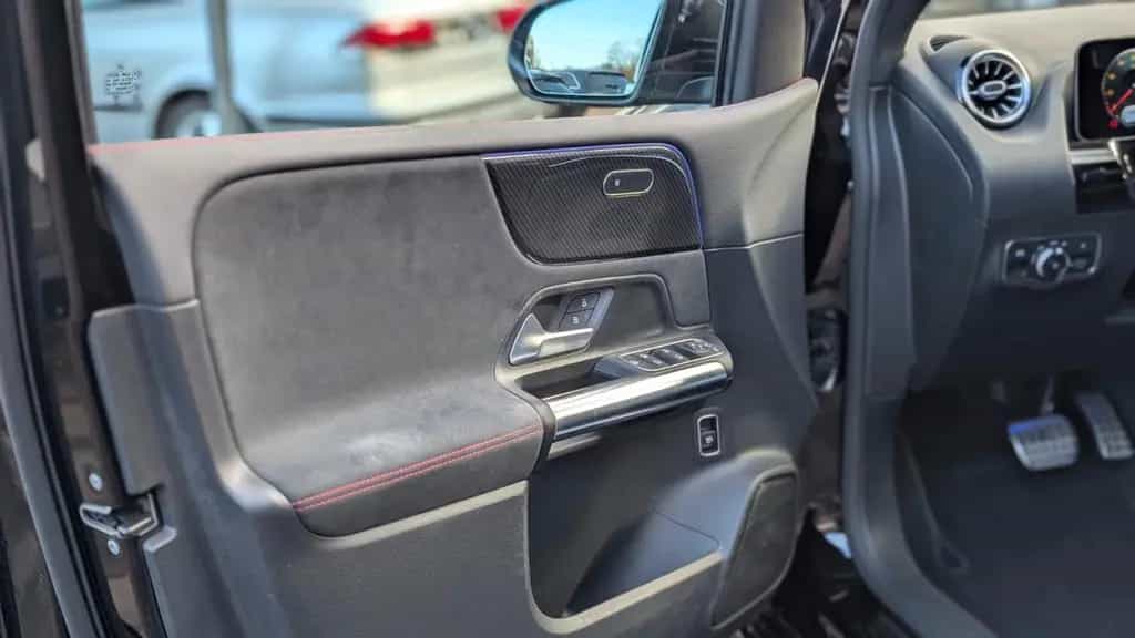 Mercedes-Benz B 200 AMG Line,Automatik,Leder,Ambiente,RFK,LED 06/2020-photo-12