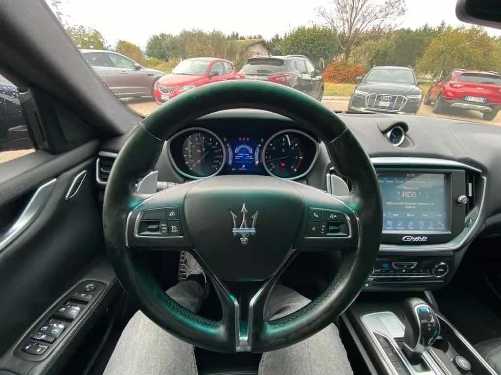 Maserati Ghibli V6 Diesel 275 CV 05/2015-photo-11