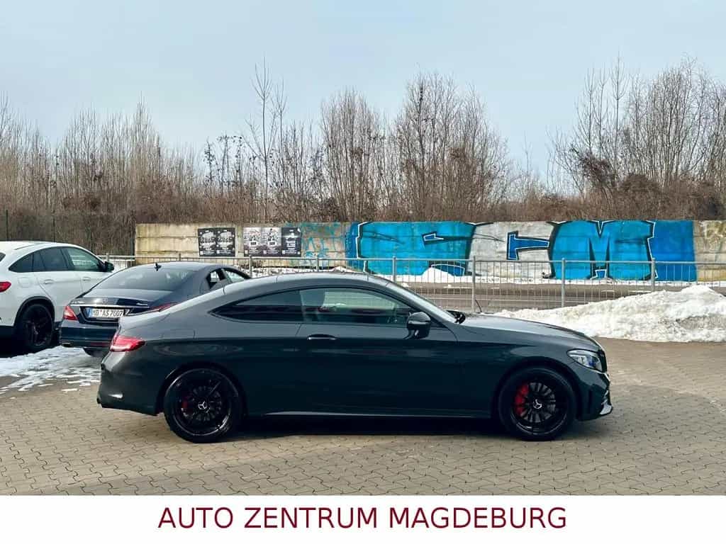 Mercedes-Benz C-Class 400 4Matic *AMG*NAVI*BURMESTER*PANO 12/2019-photo-4