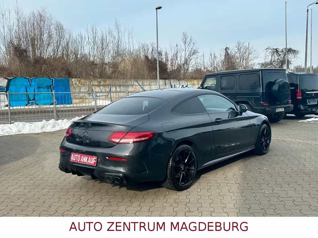 Mercedes-Benz C-Class 400 4Matic *AMG*NAVI*BURMESTER*PANO 12/2019-photo-5