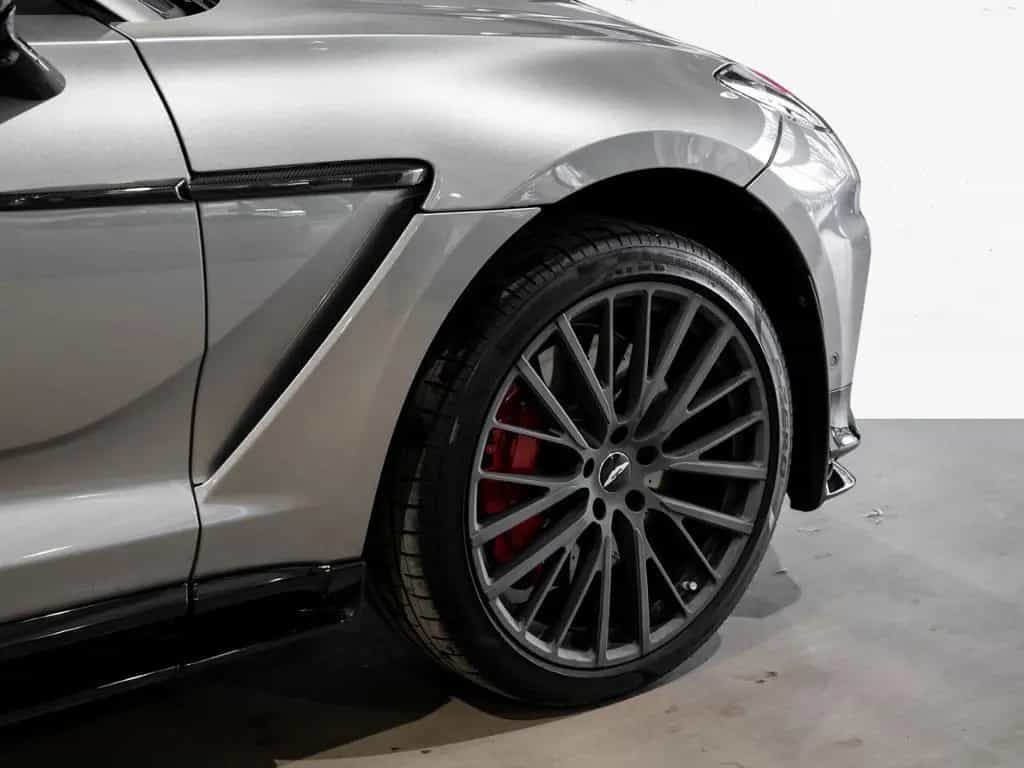 Aston Martin DBX 707 Aston Martin Hamburg 08/2024-photo-7