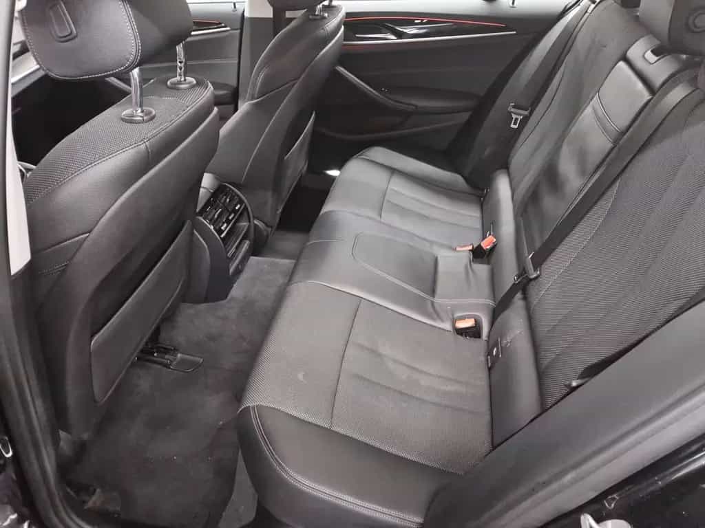 BMW 520 dA Touring Sport-Line Navi LED Kamera Ahk 08/2019-photo-12