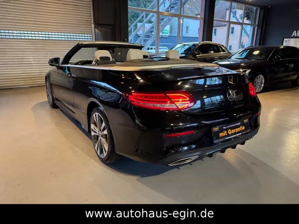 Mercedes-Benz C-Class 300 Cabrio AMG KAMERA NAVI LED LEDER PDC Garan 10/2016-photo-11