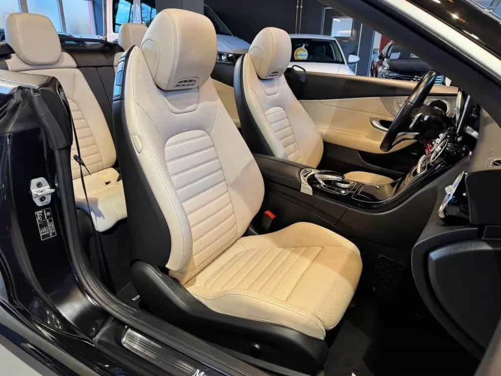 Mercedes-Benz C-Class 300 Cabrio AMG KAMERA NAVI LED LEDER PDC Garan 10/2016-photo-34