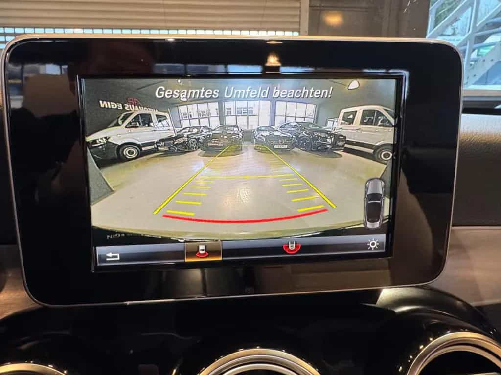 Mercedes-Benz C-Class 300 Cabrio AMG KAMERA NAVI LED LEDER PDC Garan 10/2016-photo-38
