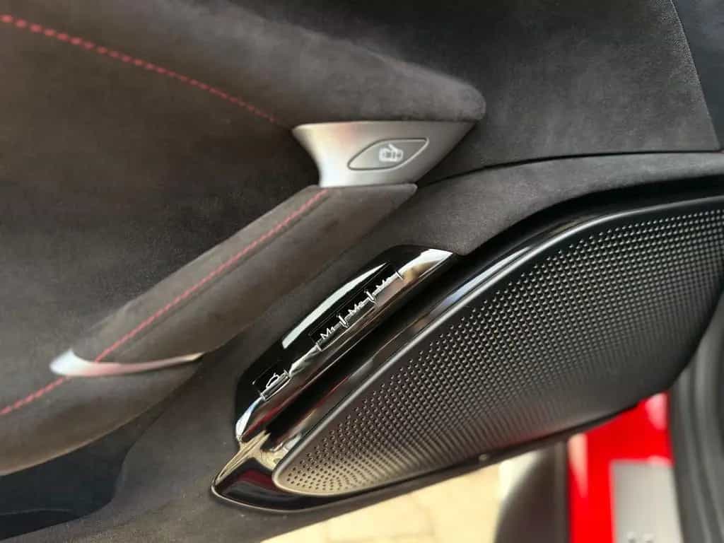 Ferrari Roma Acc Magnetic-Ride 360° Vollfolierung mit XP 03/2024-photo-11