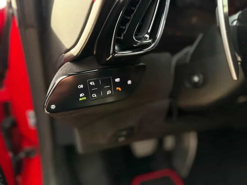 Ferrari Roma Acc Magnetic-Ride 360° Vollfolierung mit XP 03/2024-photo-12