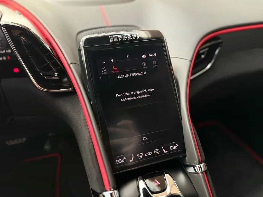 Ferrari Roma Acc Magnetic-Ride 360° Vollfolierung mit XP 03/2024-photo-17
