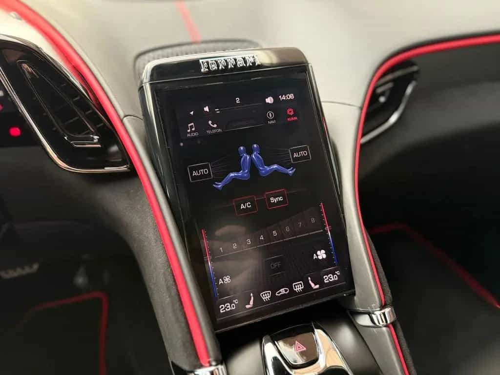 Ferrari Roma Acc Magnetic-Ride 360° Vollfolierung mit XP 03/2024-photo-18