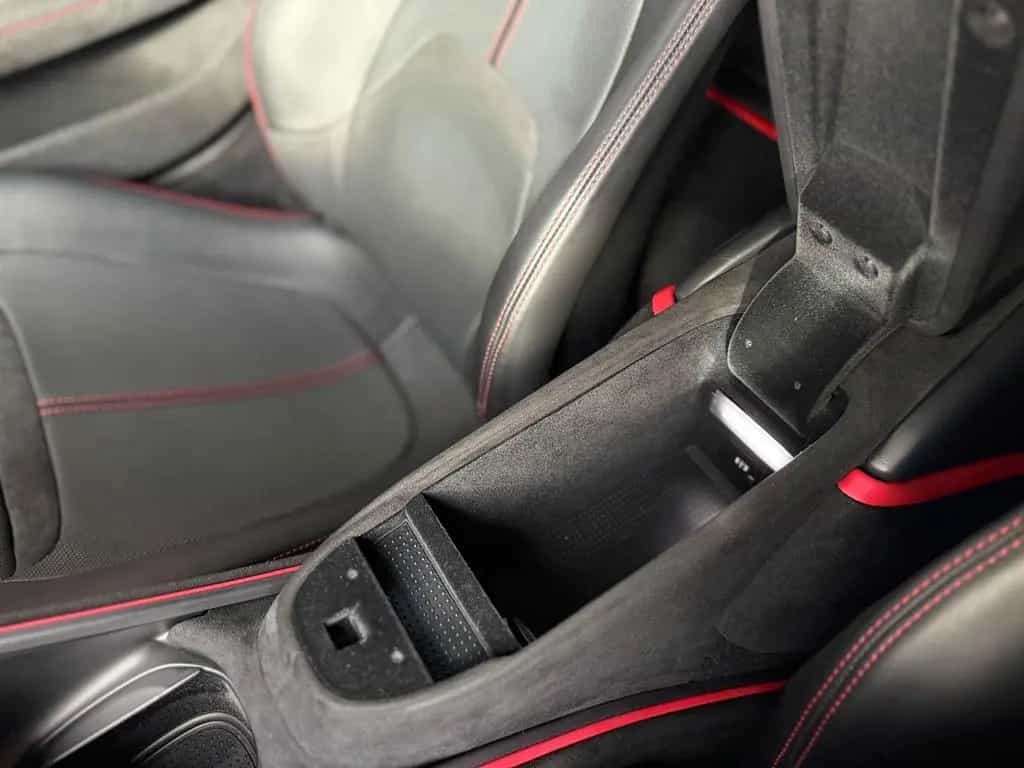 Ferrari Roma Acc Magnetic-Ride 360° Vollfolierung mit XP 03/2024-photo-22