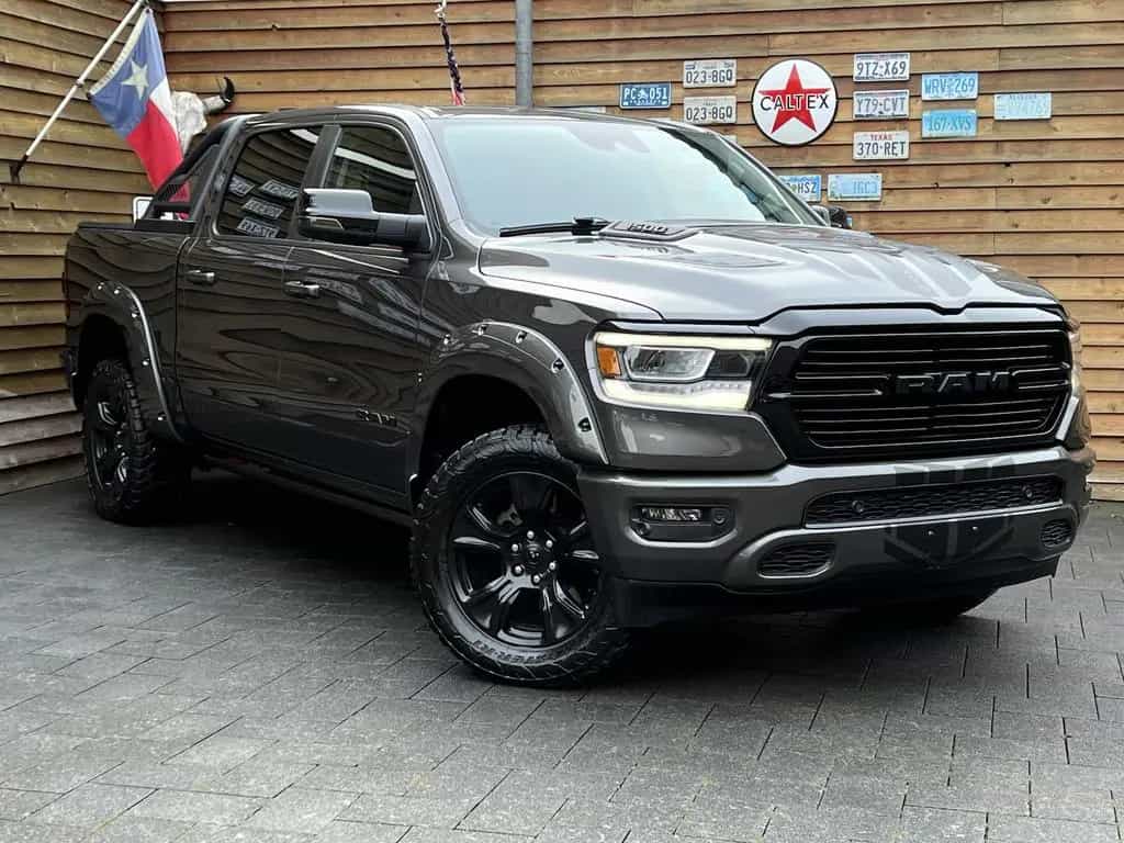 Dodge RAM 1500 Laramie 5.7L AHK Memory 4x4 Alpine 08/2022-photo-1
