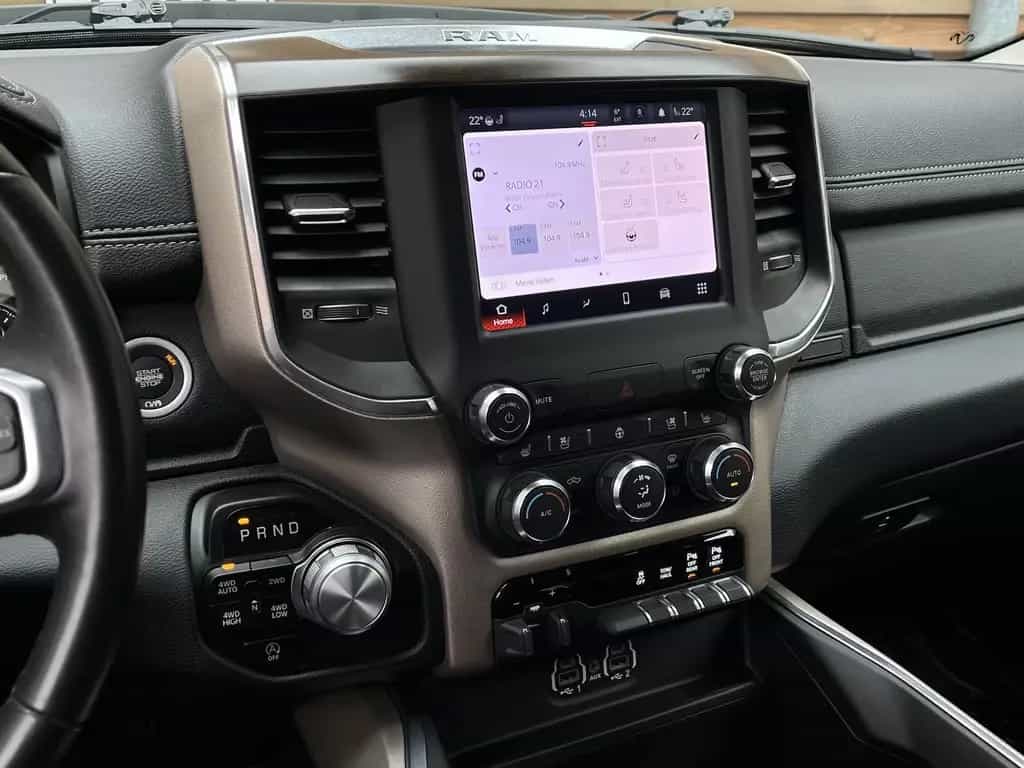 Dodge RAM 1500 Laramie 5.7L AHK Memory 4x4 Alpine 08/2022-photo-21