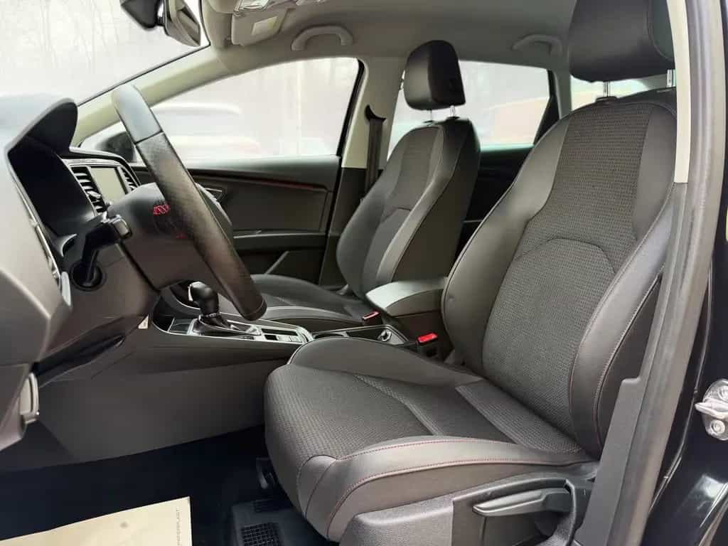 Seat Leon ST FR Automatik *beats*Navi* 07/2020-photo-1
