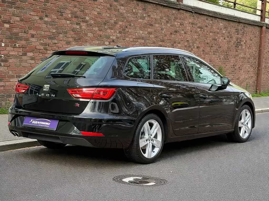 Seat Leon ST FR Automatik *beats*Navi* 07/2020-photo-4