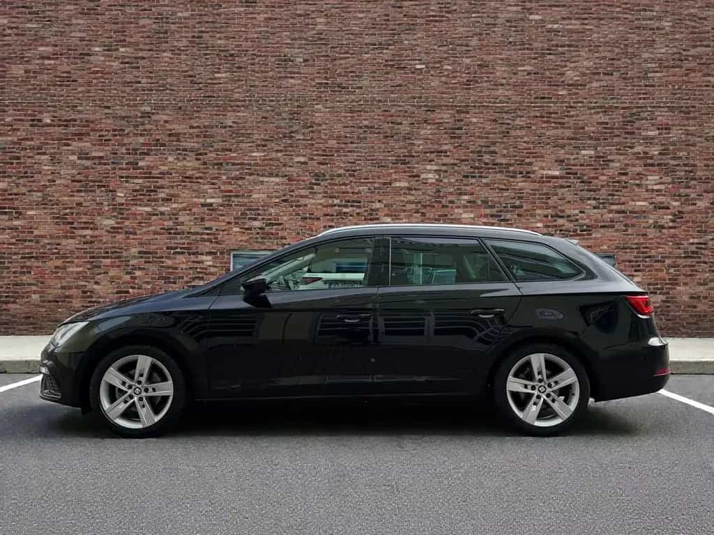 Seat Leon ST FR Automatik *beats*Navi* 07/2020-photo-8
