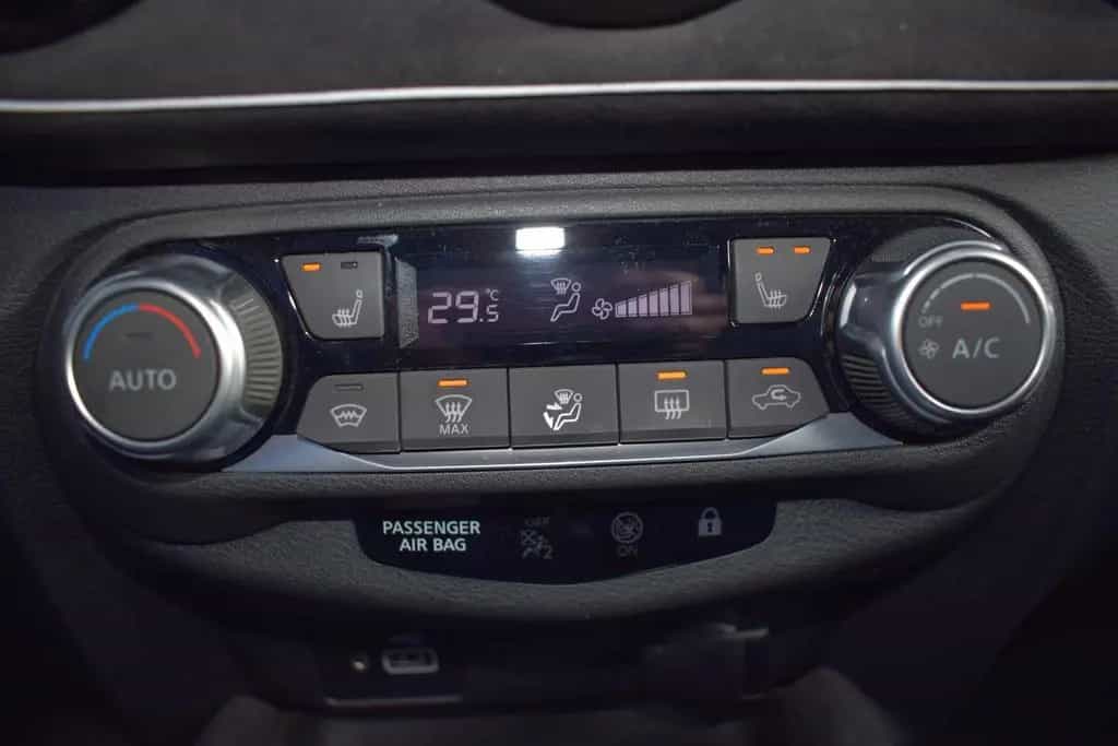 Nissan Juke 1.0 DIG-T DCT N-Design Technologie/Navi 07/2022-photo-19