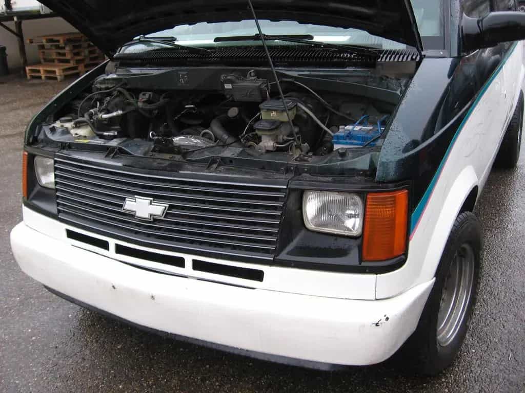 Chevrolet Astro Shorty Tüv Au neu 07/1988-photo-13