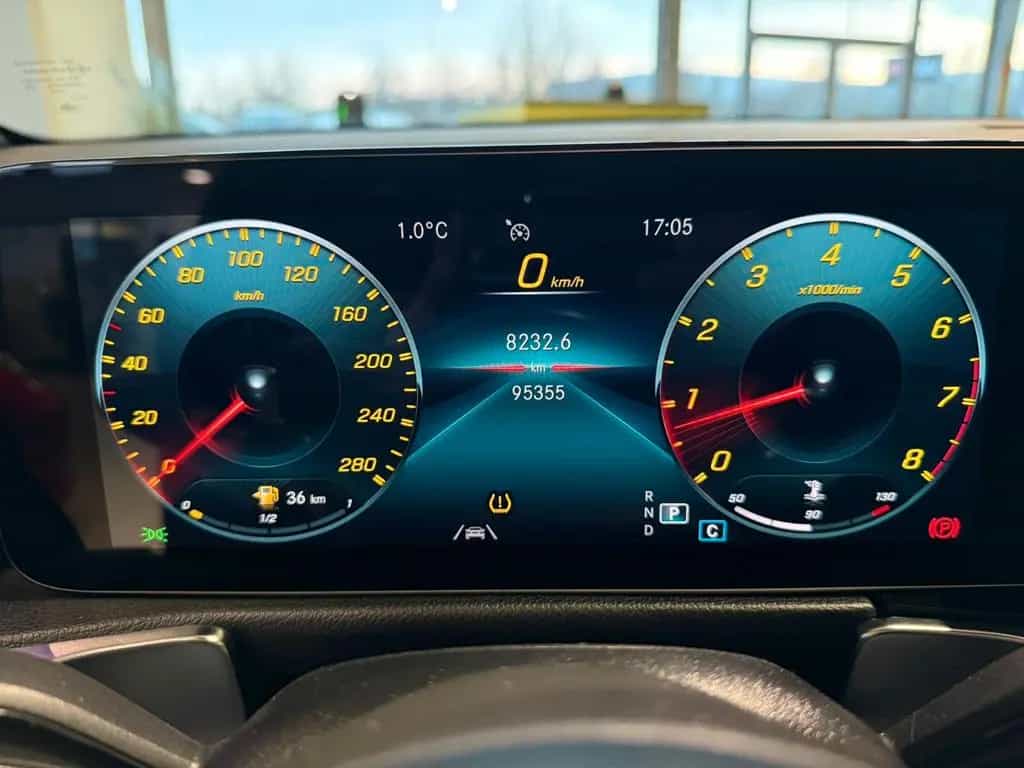 Mercedes-Benz GLB-Class 35 AMG 4Matic*Memory*360°*SHZ* 05/2021-photo-14
