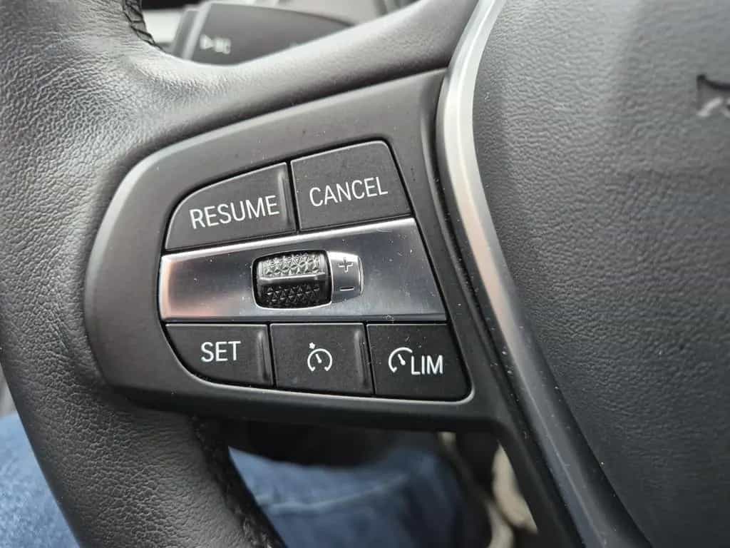 BMW 1 Series 116 1 Limousine 116 i Advantage Automatik Einpar 05/2021-photo-15
