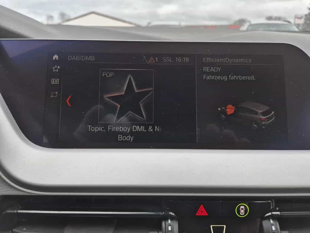 BMW 1 Series 116 1 Limousine 116 i Advantage Automatik Einpar 05/2021-photo-20