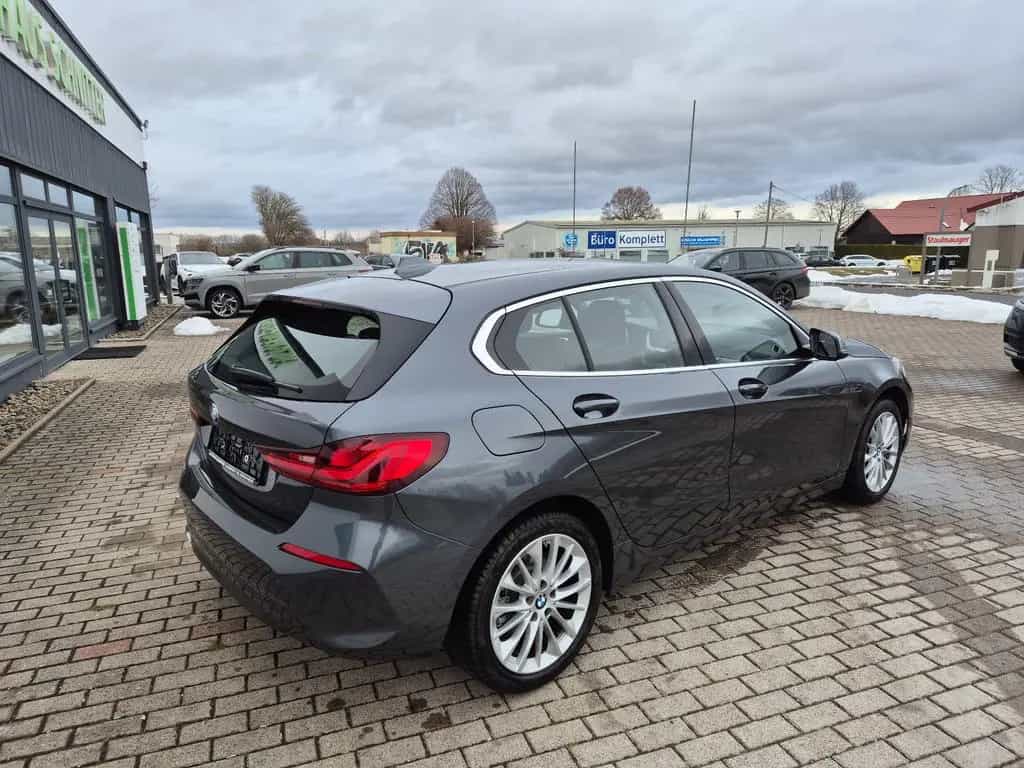 BMW 1 Series 116 1 Limousine 116 i Advantage Automatik Einpar 05/2021-photo-5