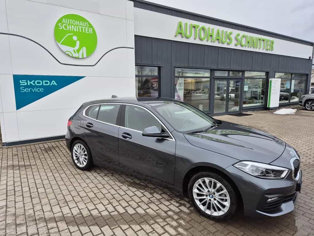 BMW 1 Series 116 1 Limousine 116 i Advantage Automatik Einpar 05/2021-photo-6