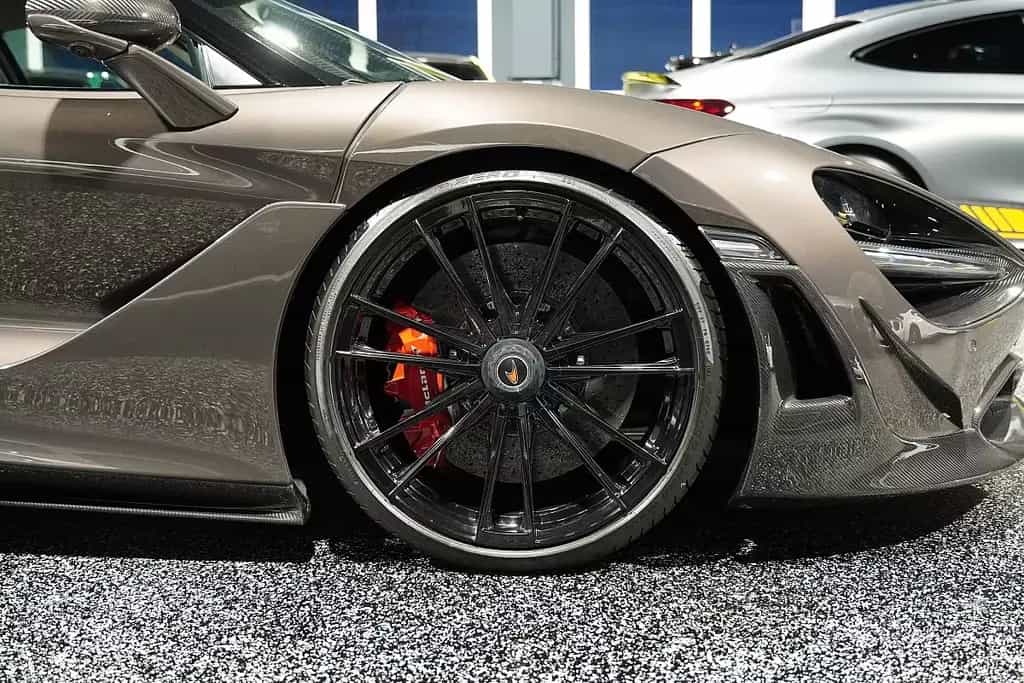 McLaren 720S *NOVITEC*FULL CARBON PACK*FI-EXHAUST*PP-... 06/2017-photo-4