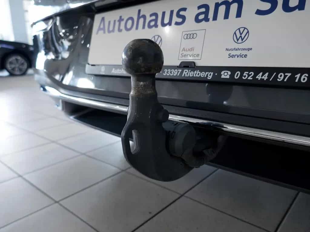 Volkswagen Golf VIII "ACTIVE" 2.0 TDI DSG | LED RFK ACC 06/2021-photo-22