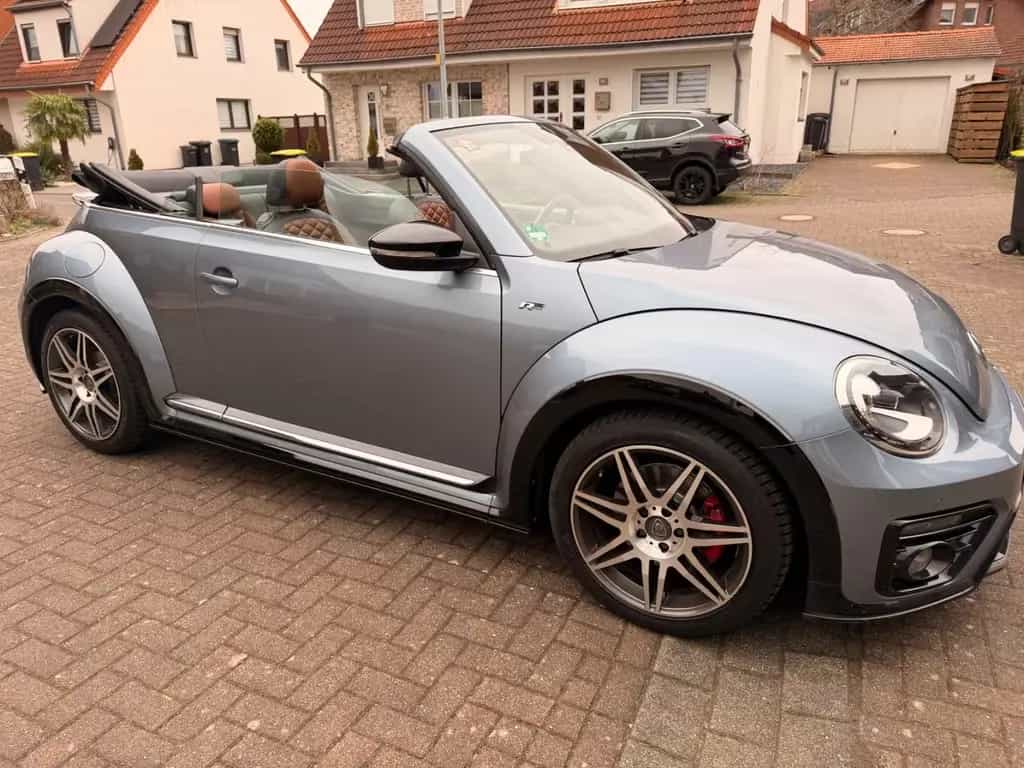 Volkswagen Beetle 2.0 TSI BMT Exclusive R-Line Cabriolet 01/2017-photo-11