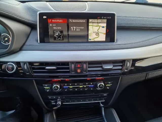 BMW X6 *AHK 3500 kg*Standheiz*20 Zoll*M-Sport*HUD*LE 09/2017-photo-13