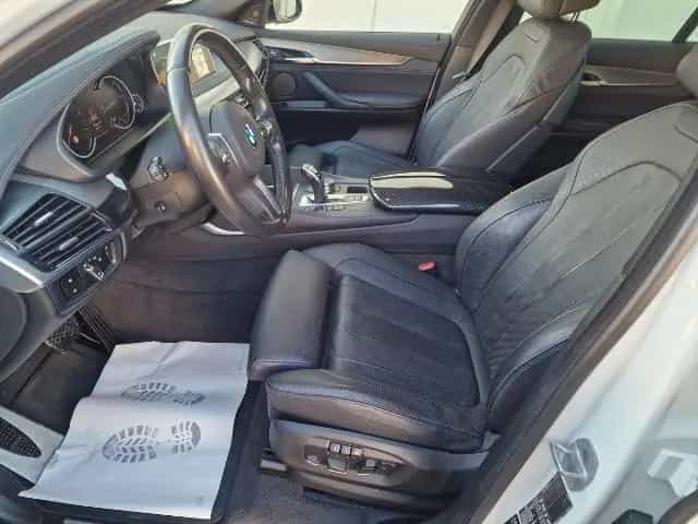BMW X6 *AHK 3500 kg*Standheiz*20 Zoll*M-Sport*HUD*LE 09/2017-photo-15