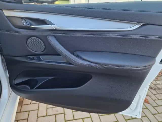 BMW X6 *AHK 3500 kg*Standheiz*20 Zoll*M-Sport*HUD*LE 09/2017-photo-35